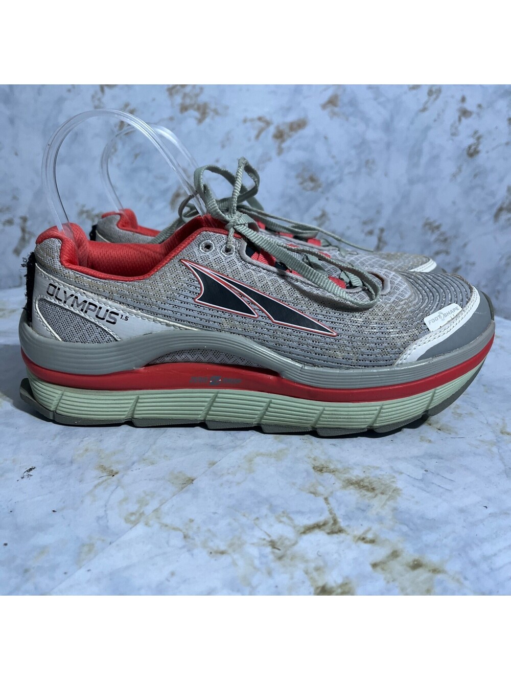 Altra Olympus 1.5 Women's Size 8 Running Shoes Gray Red Athletic Trail Sneakers